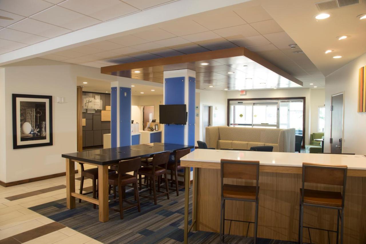 Holiday Inn Express Rochester Hills By Ihg Kültér fotó